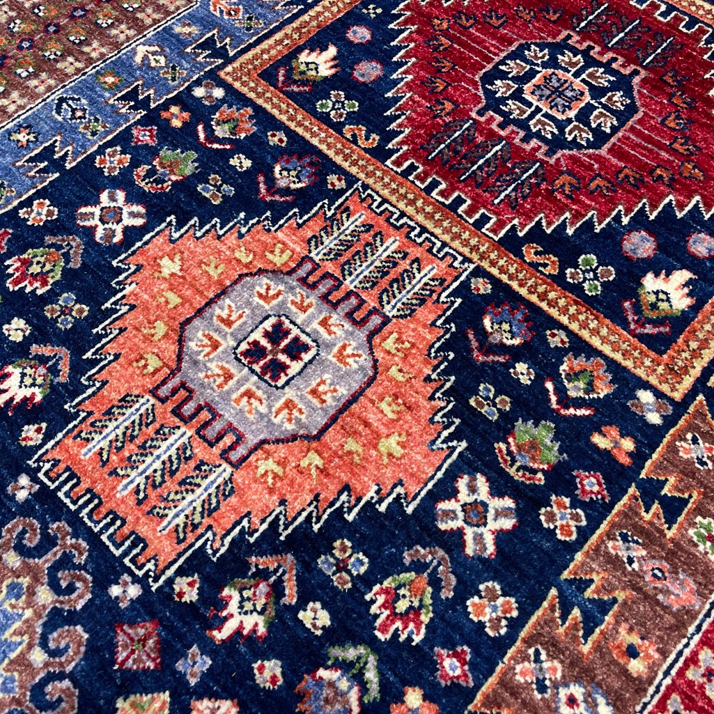 El Dokuma Lacivert Afgan Veziri Kabile Yün Halı (190x270 cm) - Görsel 4