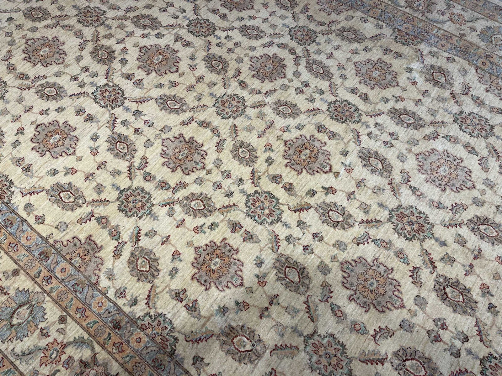 El Dokuma Uşak Natural Bej Yün Halı (300x415 cm) - Görsel 3