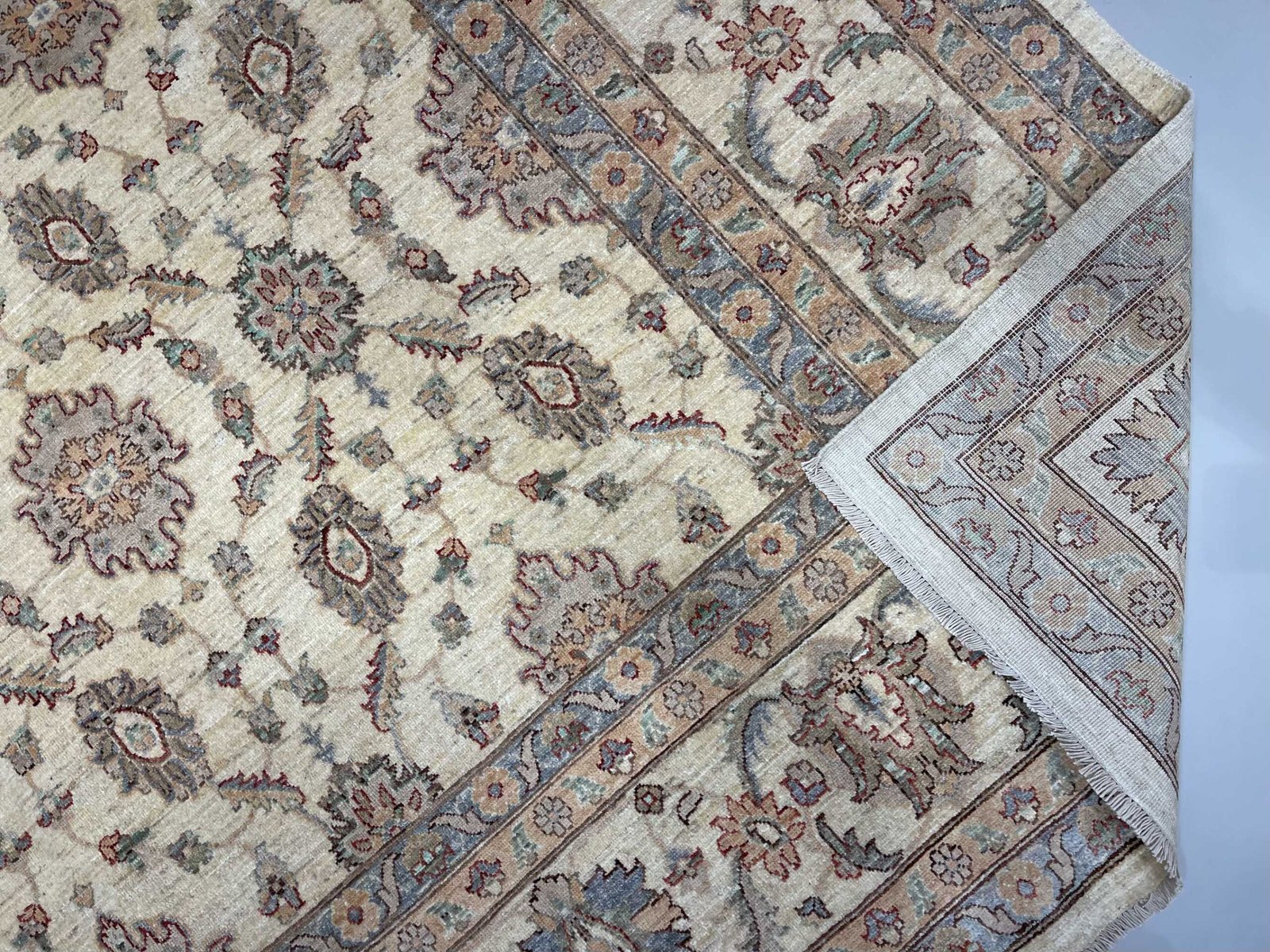 El Dokuma Uşak Natural Bej Yün Halı (300x415 cm) - Görsel 4