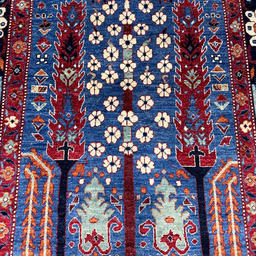 El Dokuma Mavi Ağaç Motifli Yün Halı (150x185 cm) - Görsel 3
