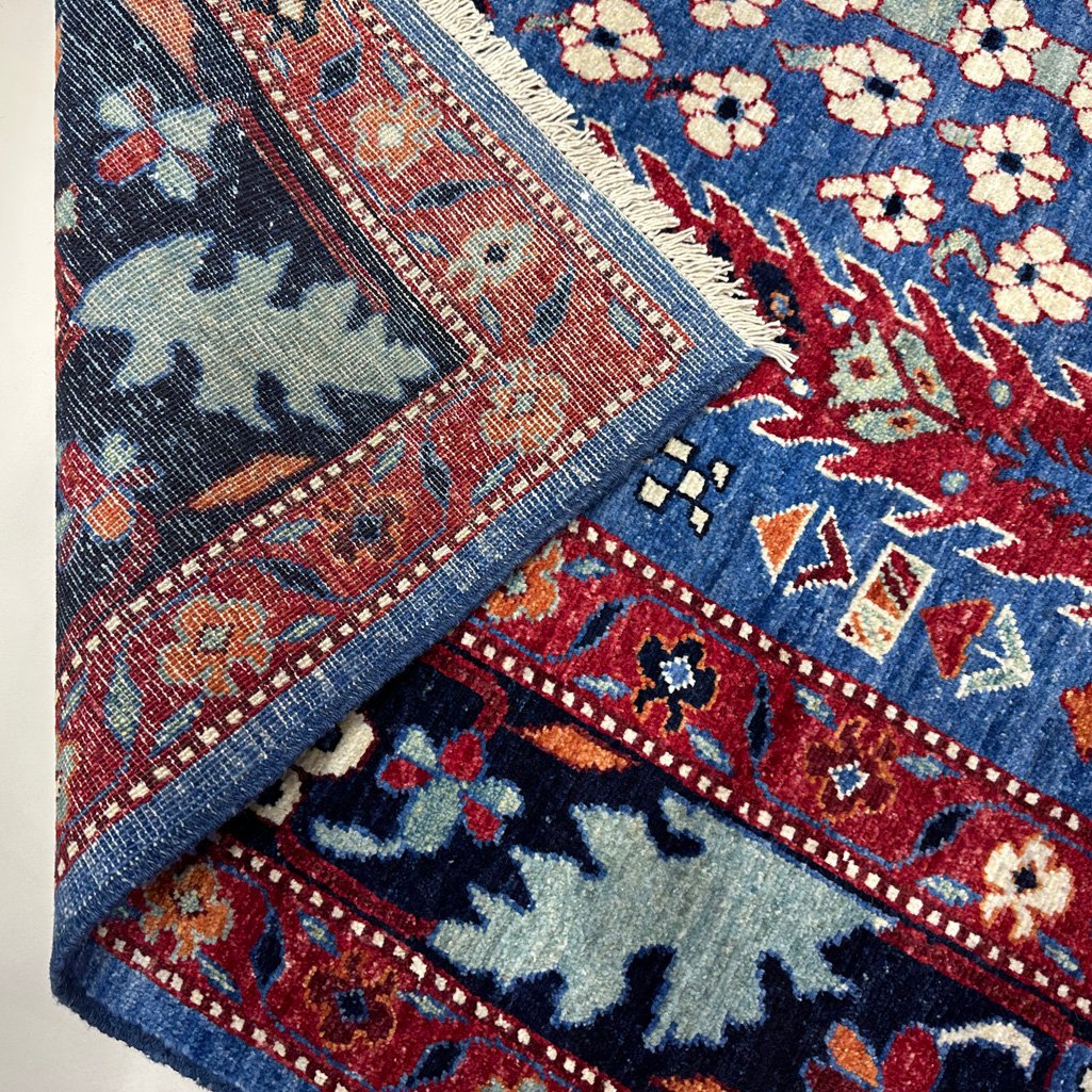 El Dokuma Mavi Ağaç Motifli Yün Halı (150x185 cm) - Görsel 5