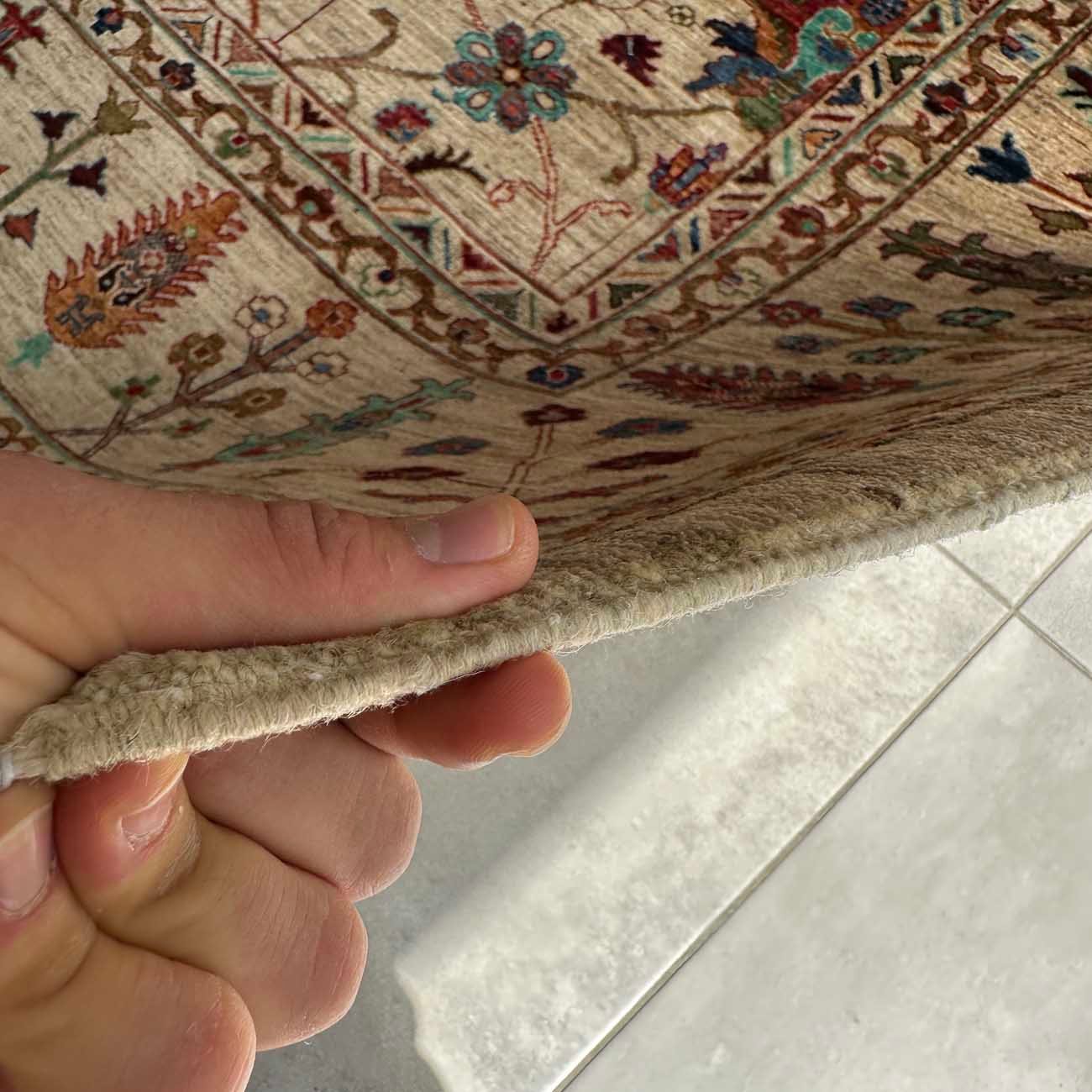 El Dokuma Bej Floral Sultani Yün Halı (245x285 cm) - Görsel 10