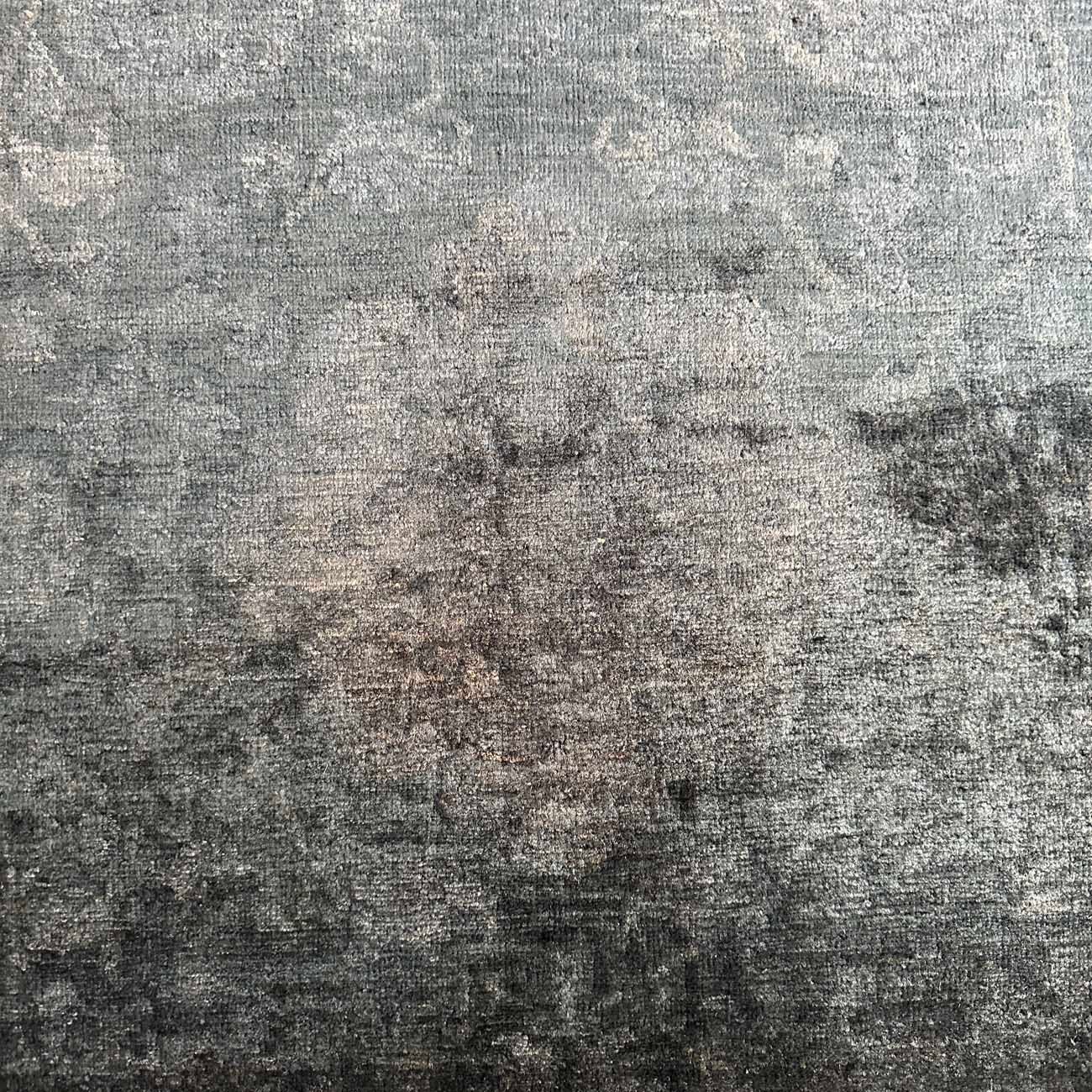 El Dokuma Siyah Overdye Yün Halı (205x295 cm) - Görsel 2