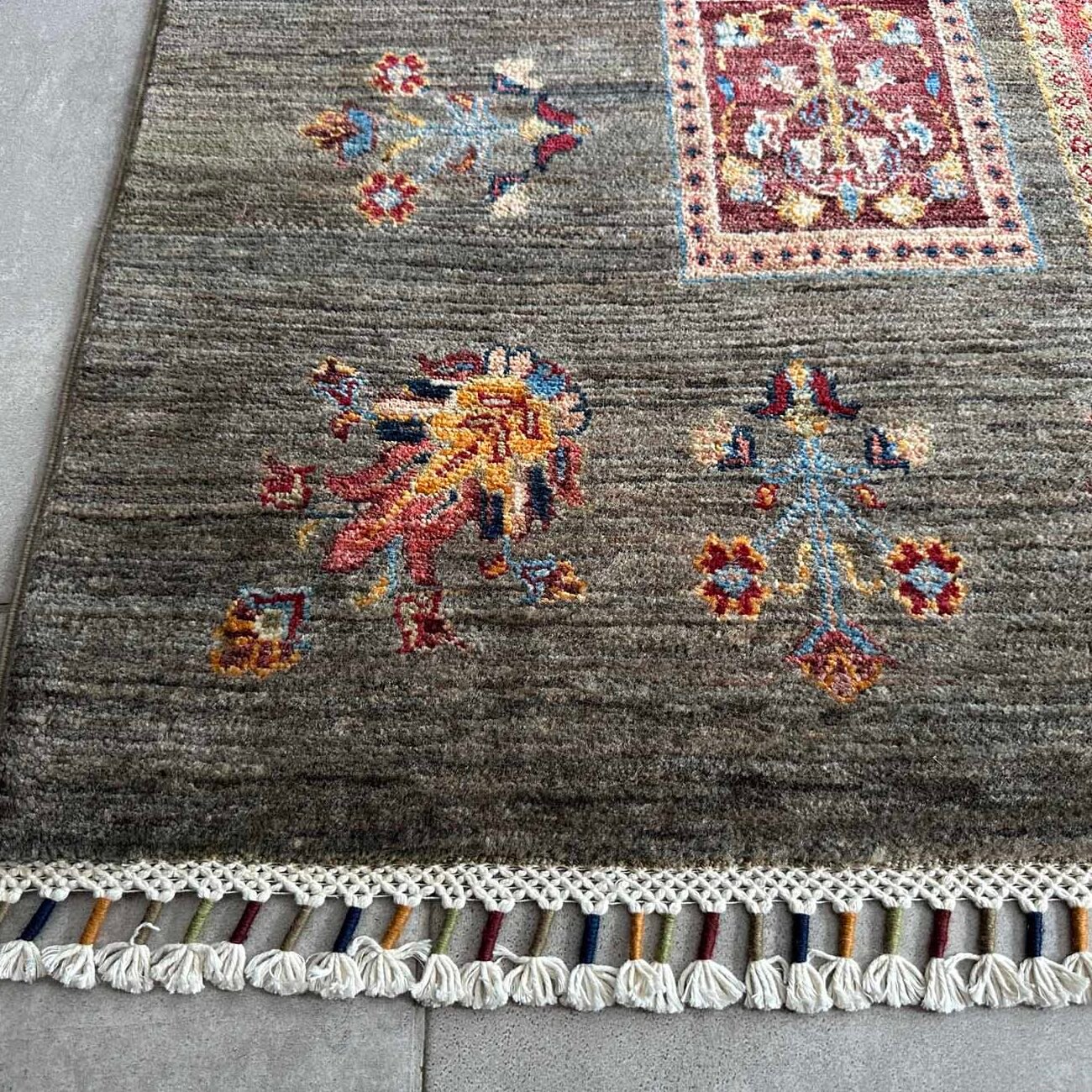 El Dokuma Bahtiyar Kabile Yün Halı (200x300 cm) - Görsel 3