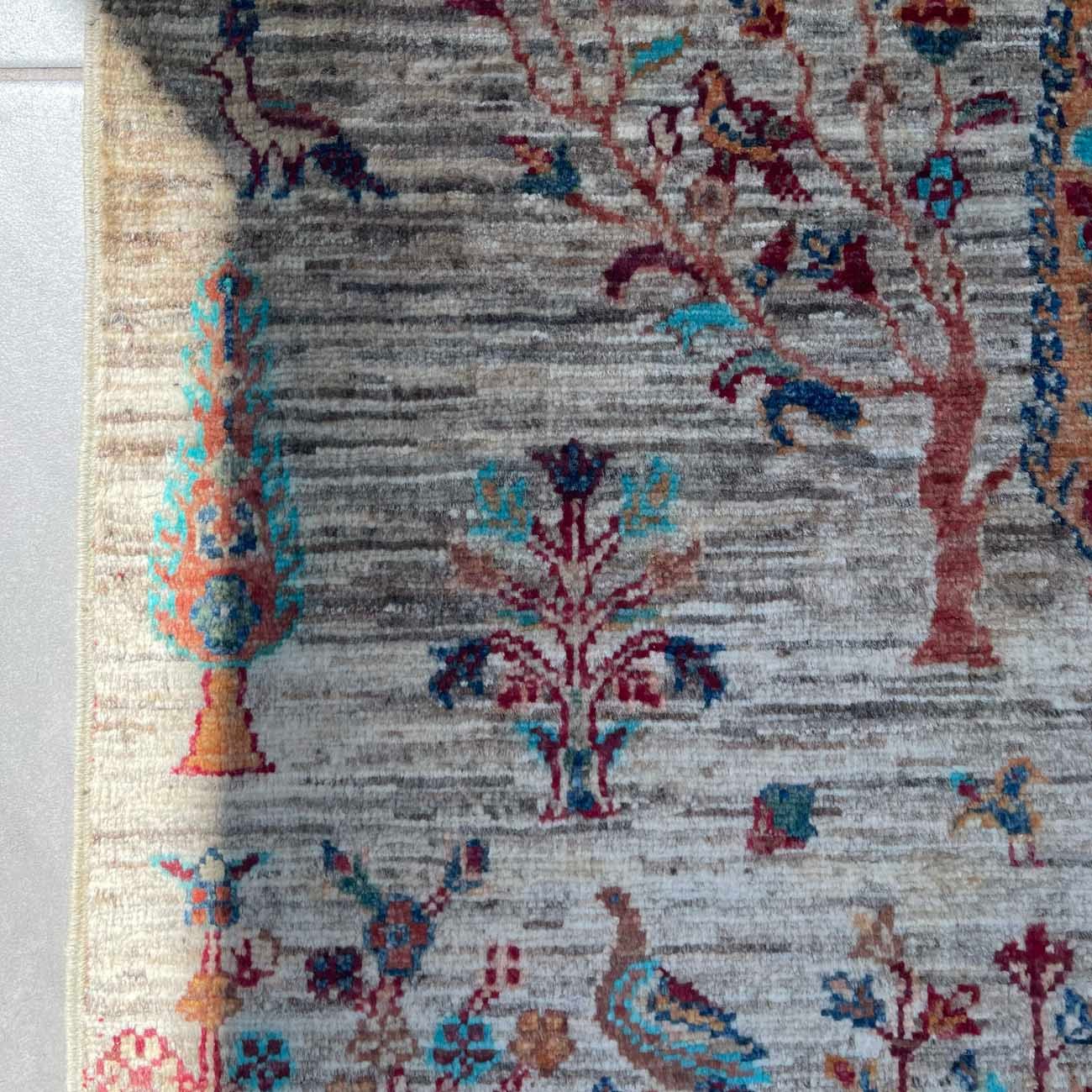 El Dokuma Bej Ağaç Motifli Kabile Yün Halı (80x120 cm) - Görsel 2