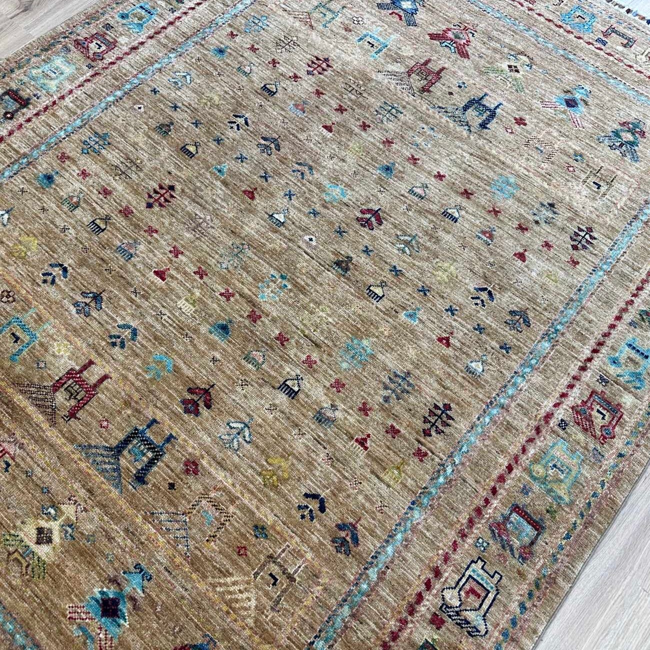 El Dokuma Figürlü Kabile Yün Halı (150x205 cm) - Görsel 7