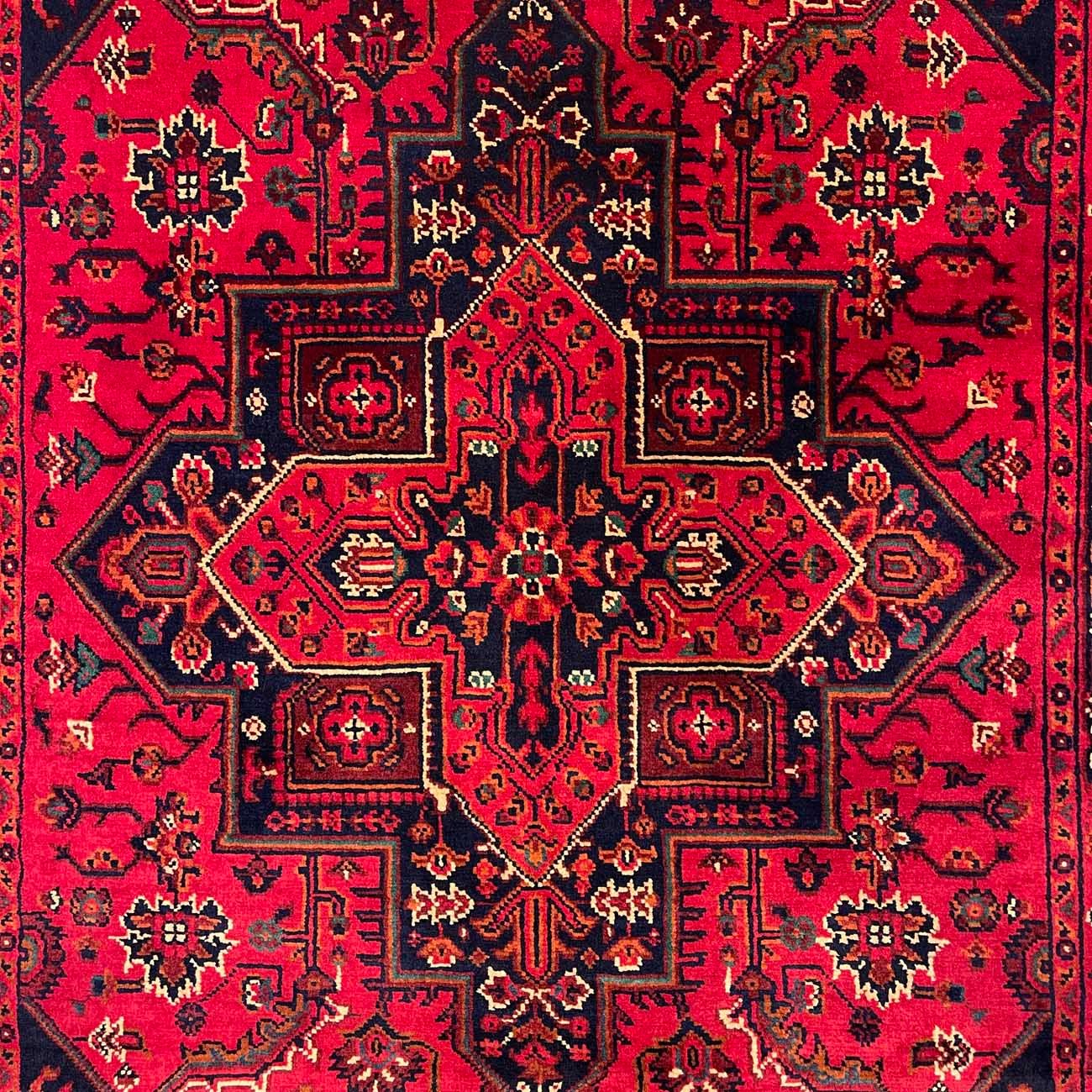 El Dokuma Kırmızı Madalyon Heris Yün Halı (100x160 cm) - Görsel 2