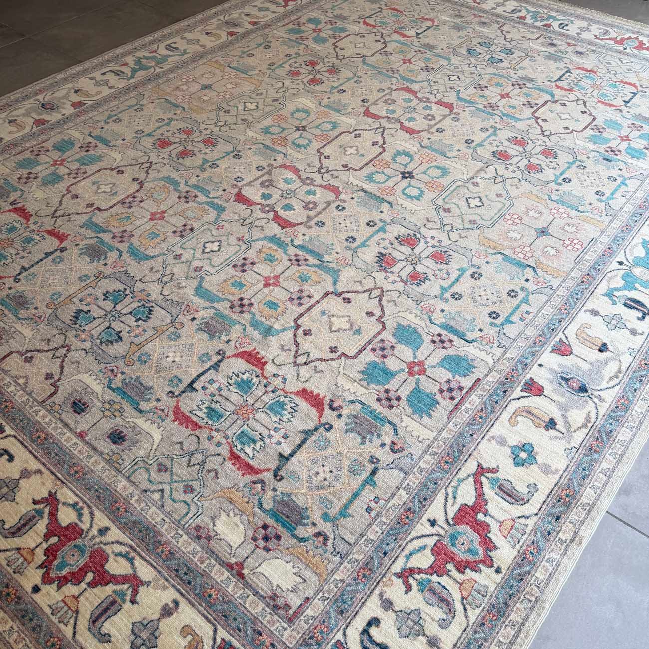 El Dokuma Uşak Tasarım Yün Halı (270x365 cm) - Görsel 8