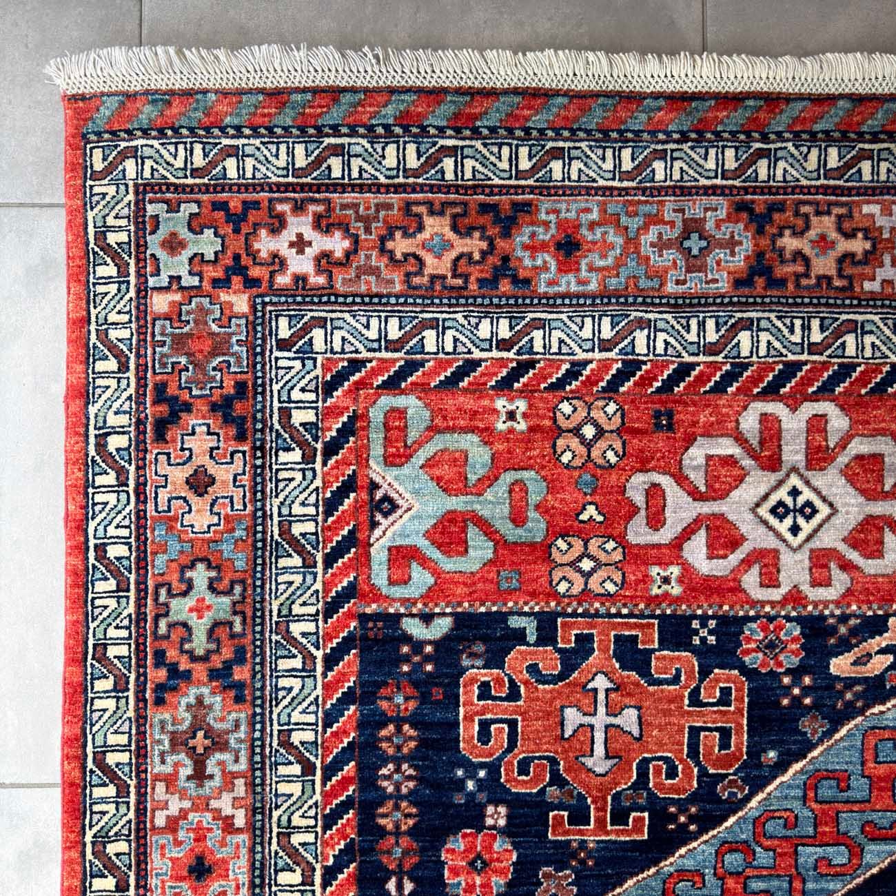 El Dokuma İran Kaşkai Yün Halı (240x300 cm) - Görsel 4