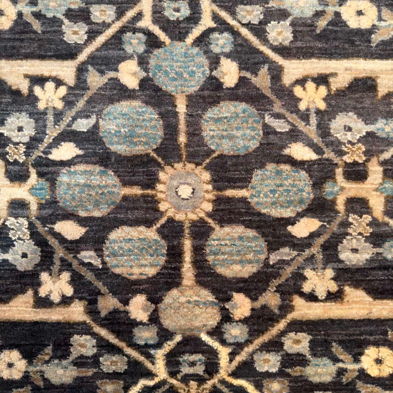 El Dokuma Premium Uşak Saray Yün Halısı (370x470 cm) - Görsel 9