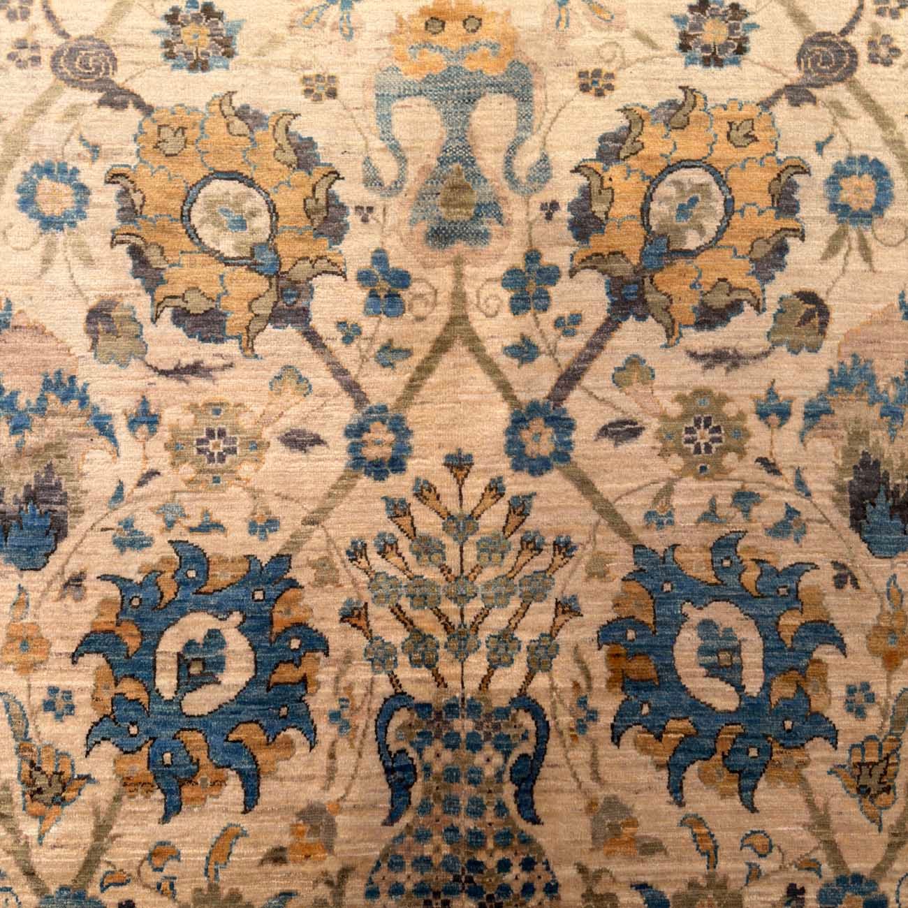 El Dokuma Premium Uşak Saray Yün Halısı (275x385 cm) - Görsel 2