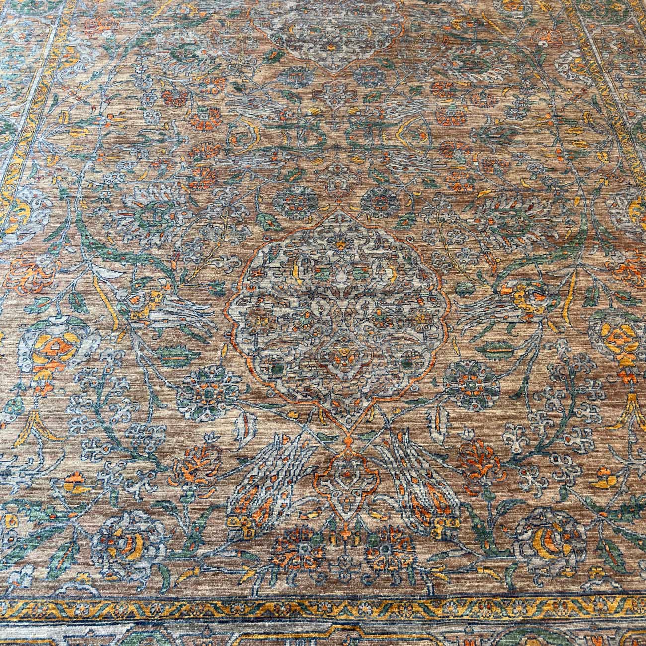 El Dokuma Özel Tasarım İran Yün Halı (275x365 cm) - Görsel 4