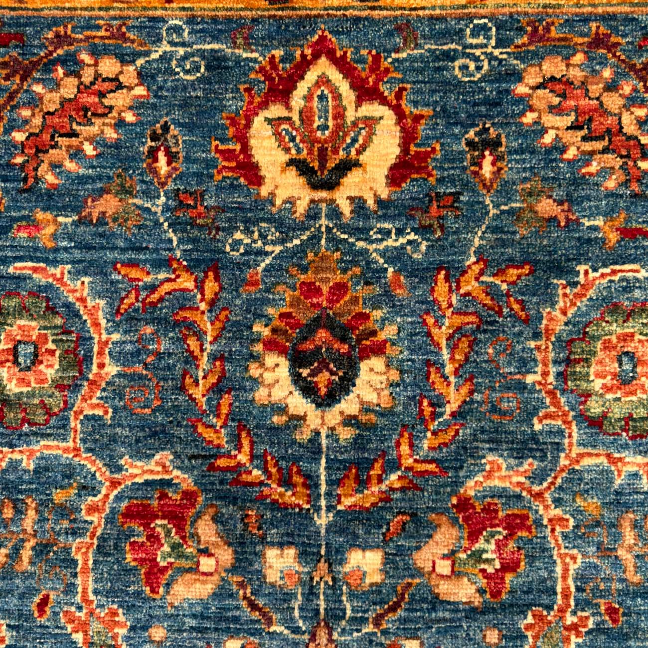 El Dokuma Mavi Floral Uşak Yün Halı (210x310 cm) - Görsel 2