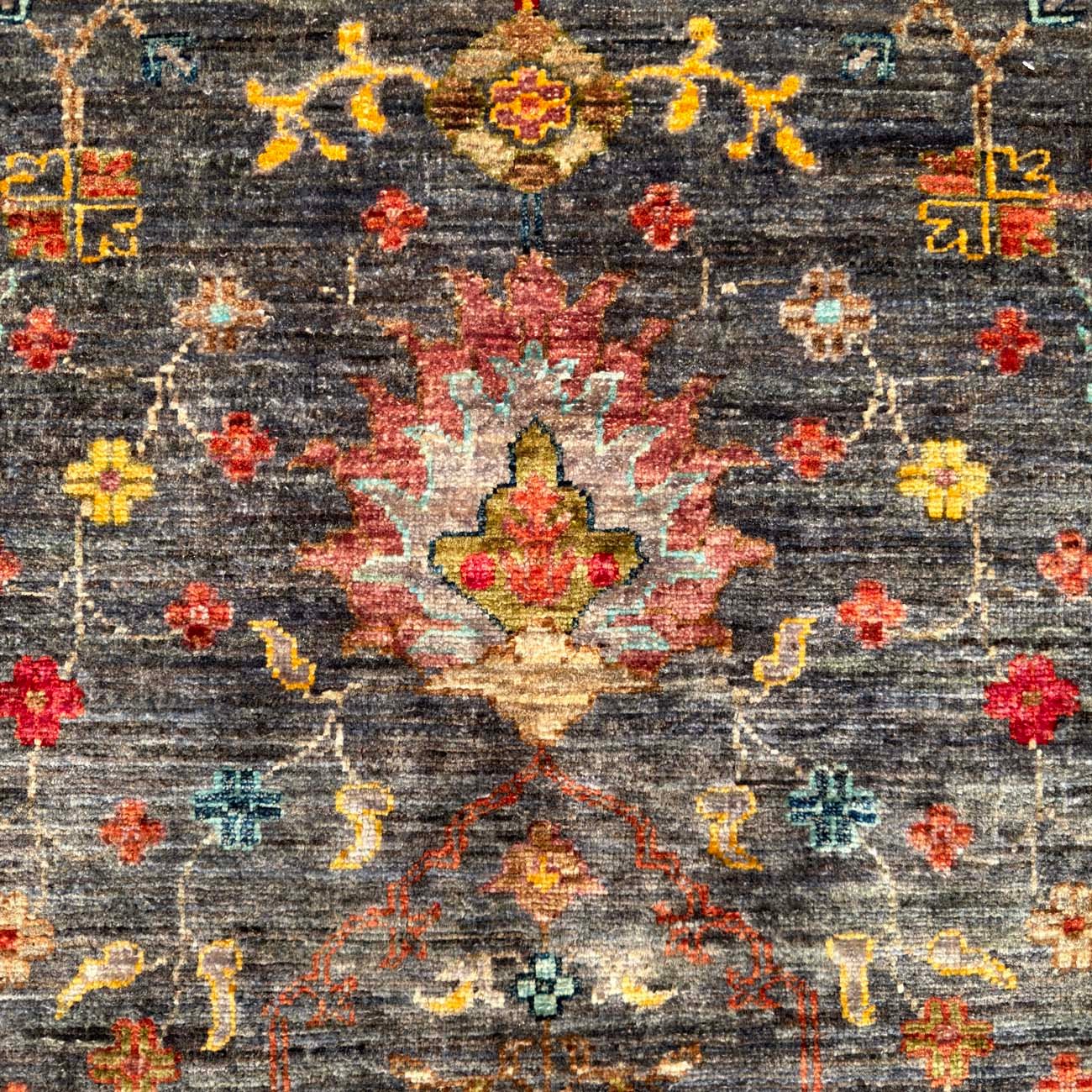 El Dokuma Gri Floral Sultani Yün Halı (215x300 cm) - Görsel 2