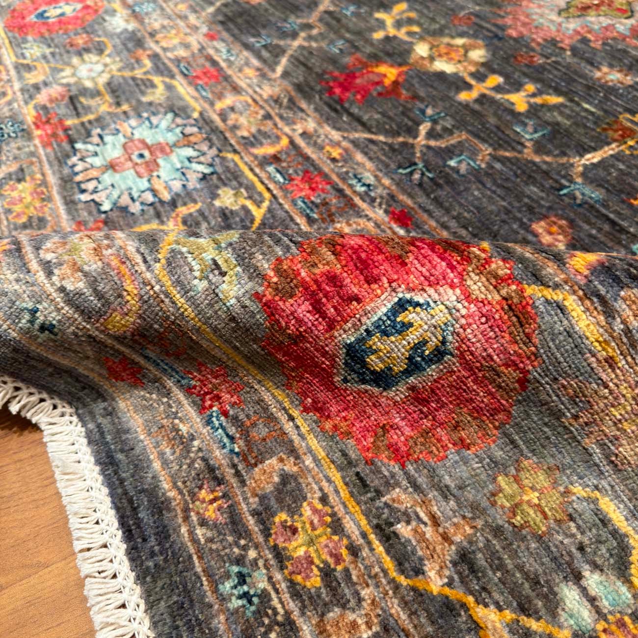 El Dokuma Gri Floral Sultani Yün Halı (215x300 cm) - Görsel 5