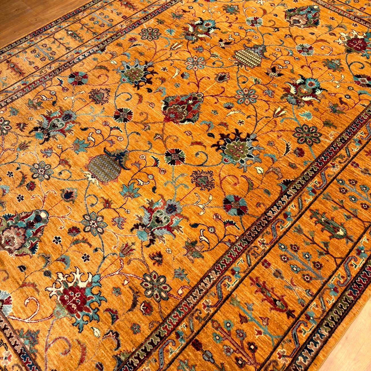 El Dokuma Floral Sultani Yün Halı (210x305 cm) - Görsel 7