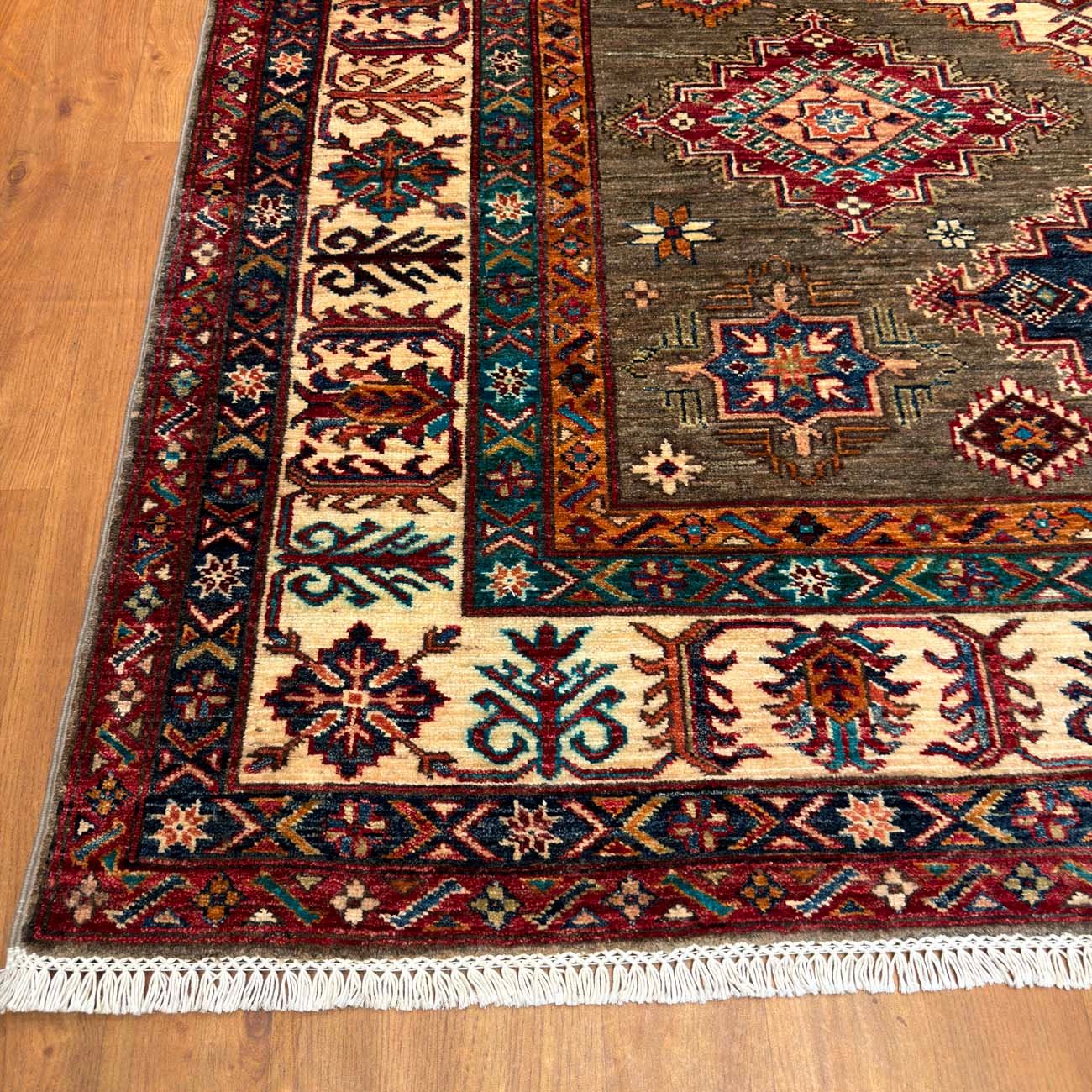 El Dokuma Natural Gri Kazak Yün Halı (170x235 cm) - Görsel 10
