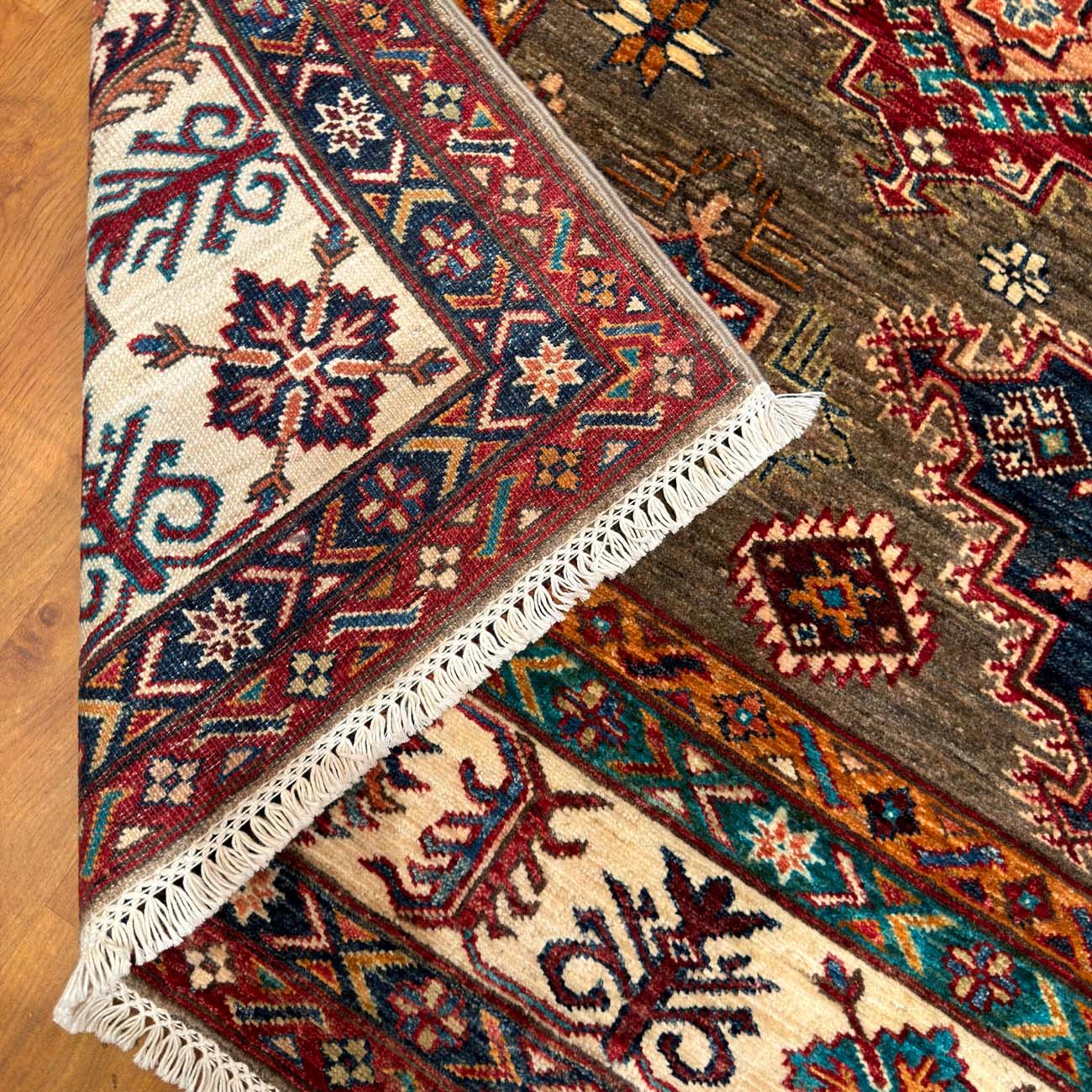 El Dokuma Natural Gri Kazak Yün Halı (170x235 cm) - Görsel 7