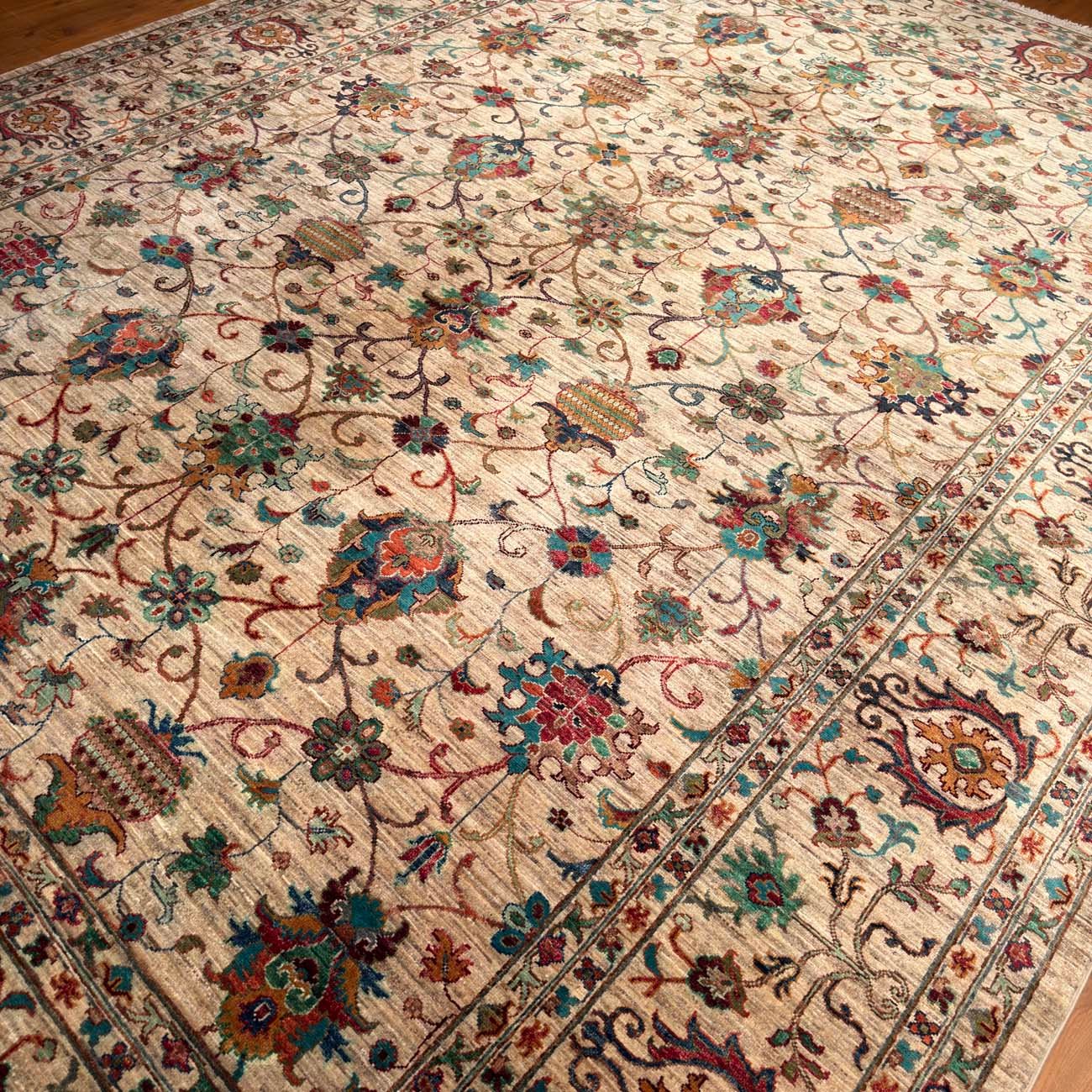 El Dokuma Bej Sultani Yün Halı (280x370 cm) - Görsel 8