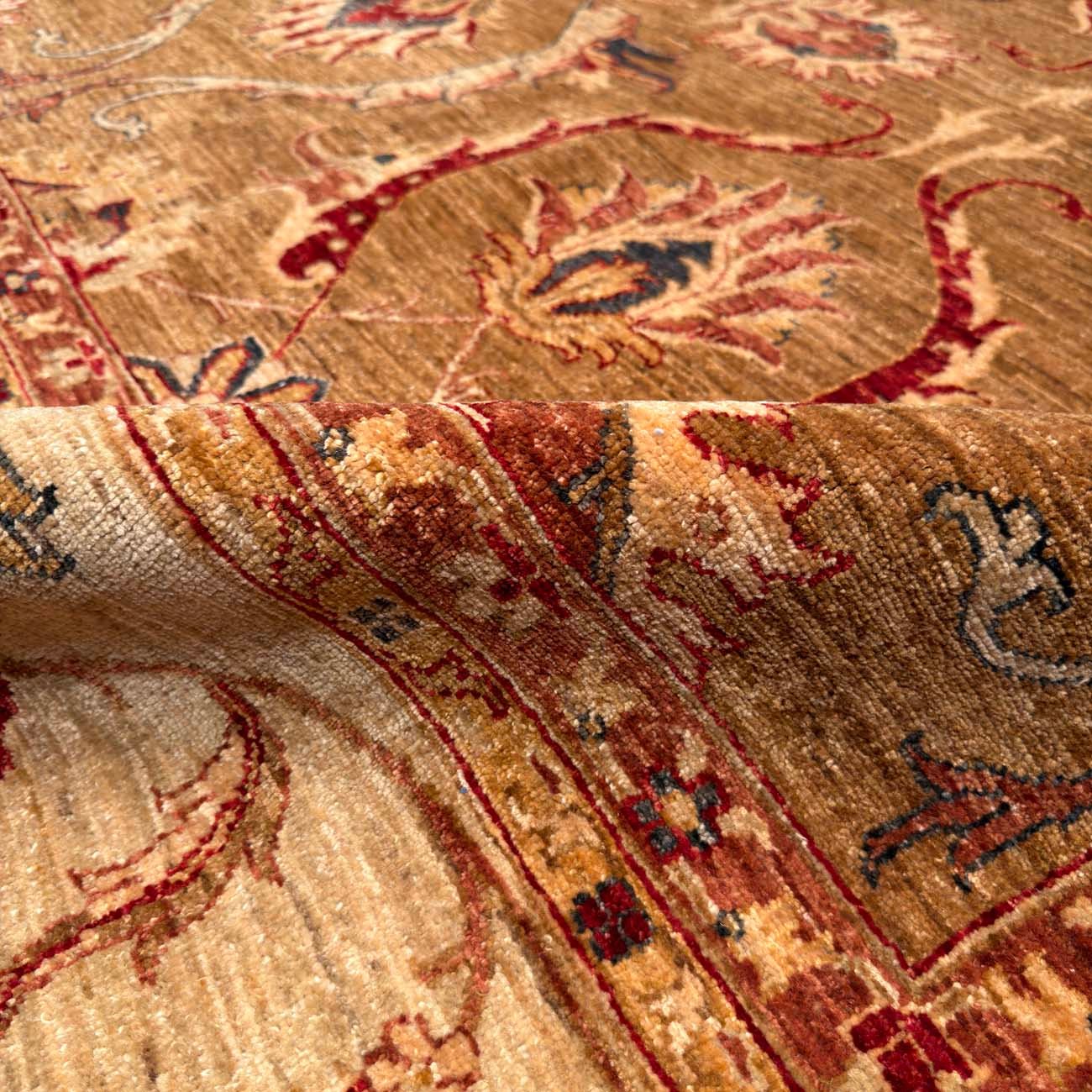 El Dokuma Uşak Yün Halı (250x300 cm) - Görsel 10