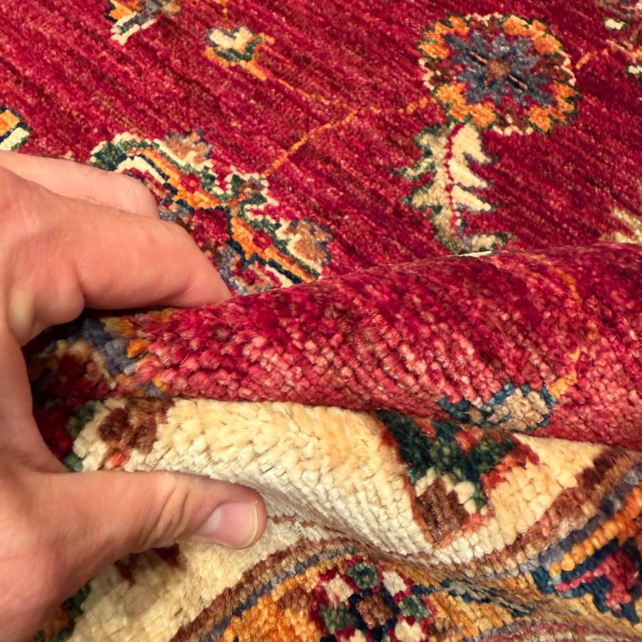 El Dokuma Kırmızı Uşak Yün Halı (255x310 cm) - Görsel 6