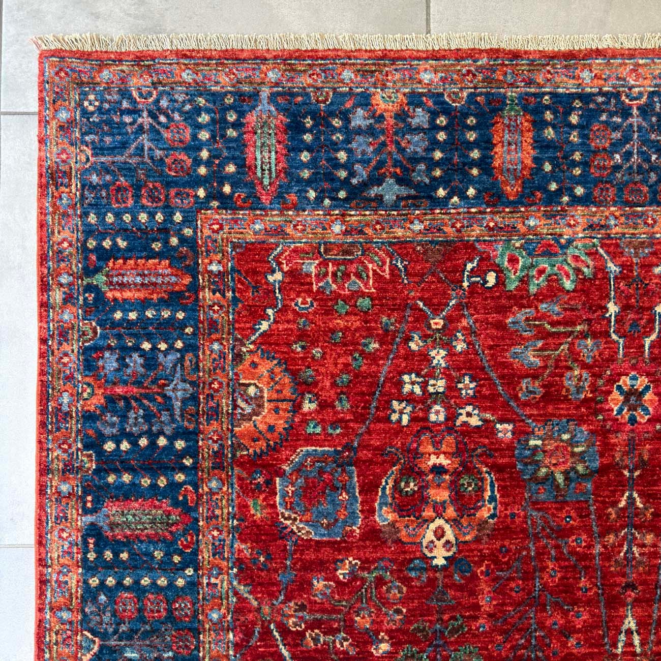 El Dokuma Kırmızı Sultani Yün Halı (170x240 cm) - Görsel 3